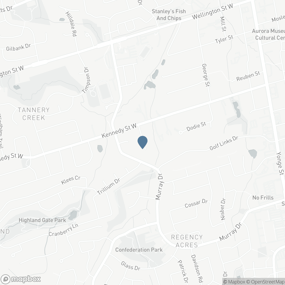 9 HIGHLAND COURT, Aurora, Ontario L4G 2S9